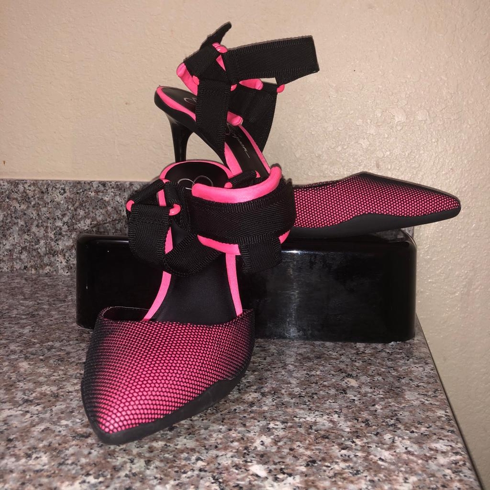 New Jessica Simpson